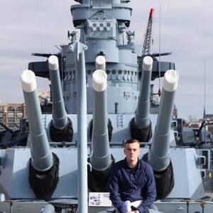 Meet your Posher, Nolan